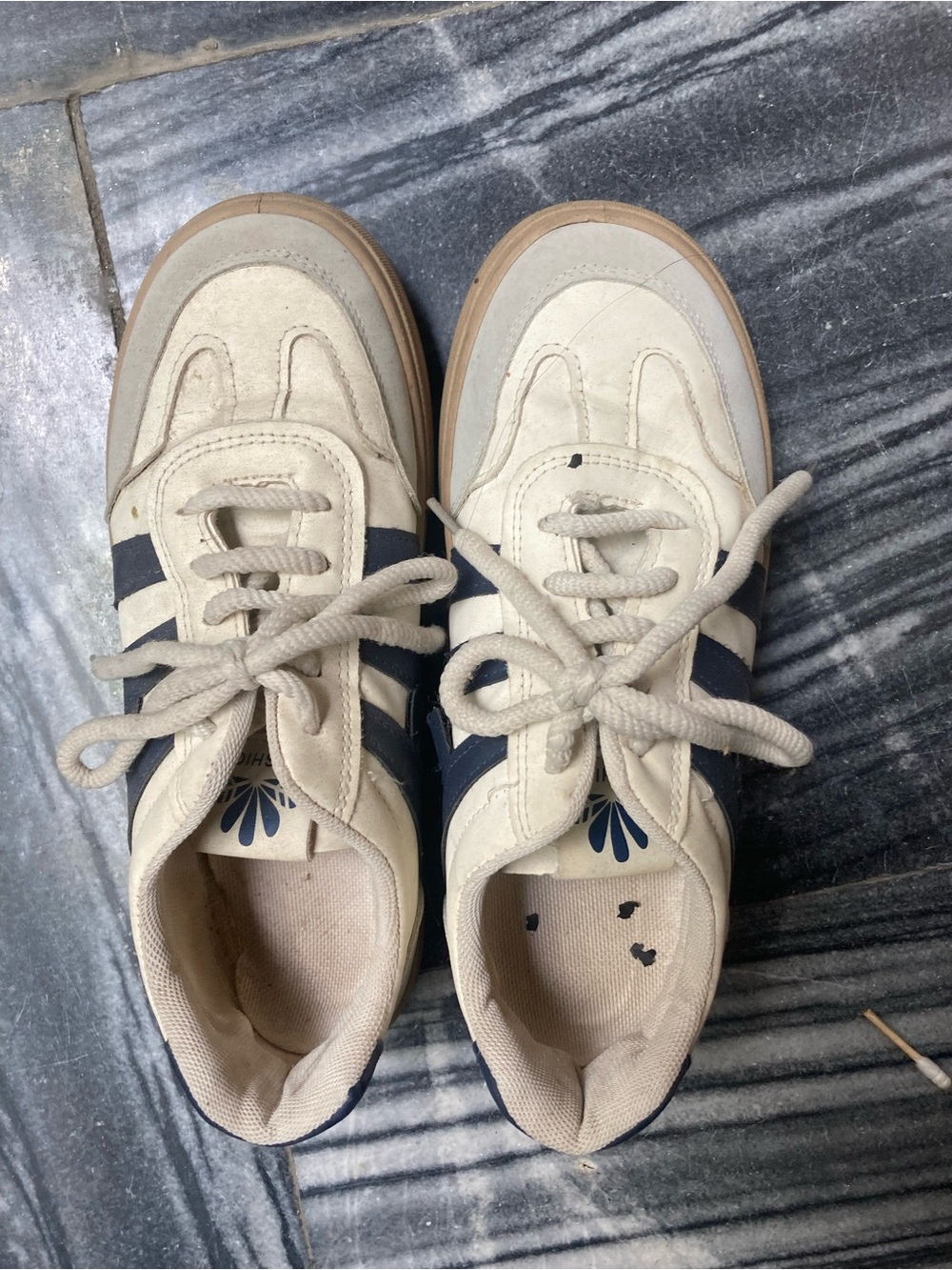 Fashion Nova Cream and Navy Kids Sneakers